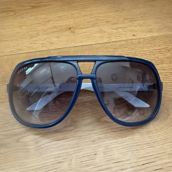 Gucci GG1622S HCM44 Blue White Sporty Aviator Sunglasses Authentic - Picture 2 of 10